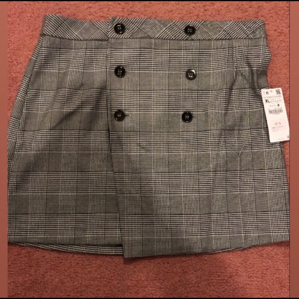 Zara Double Brested Check Skirt XL